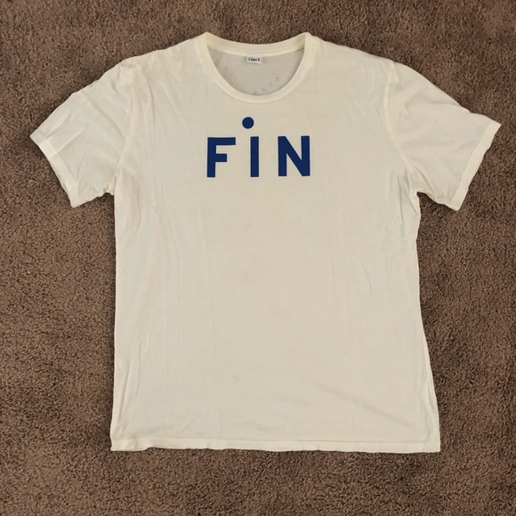 Clare v tshirt Clearance